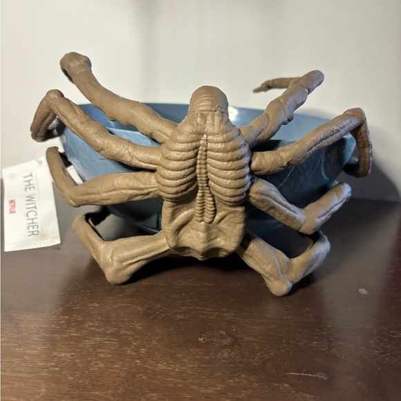 The Witcher Kikimora popcorn bowl - Picture 5 of 6